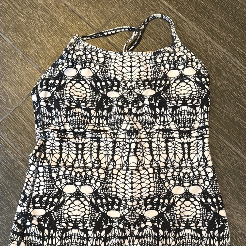 Lululemon Tan Top